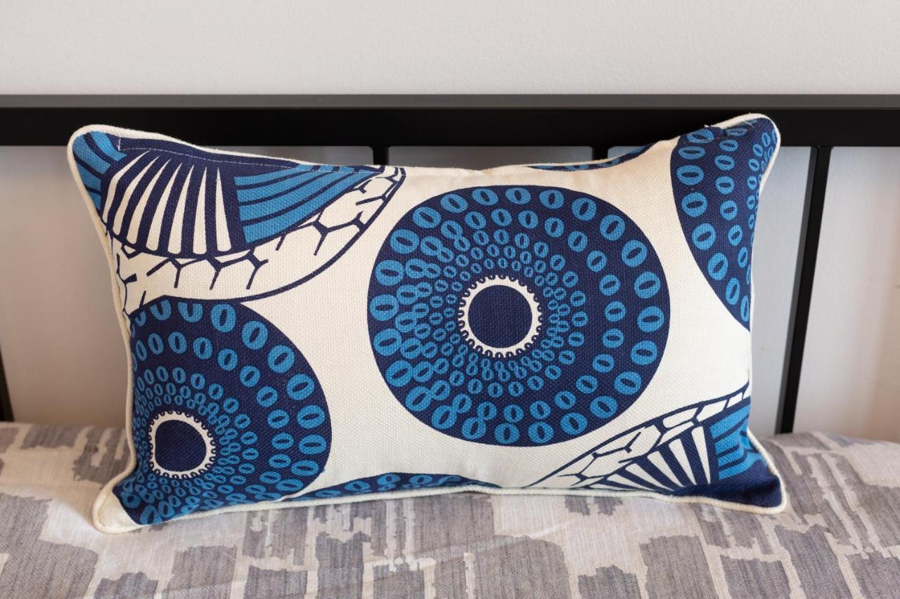 Assemblage Boutique Art B & B Χόμπαρτ Εξωτερικό φωτογραφία