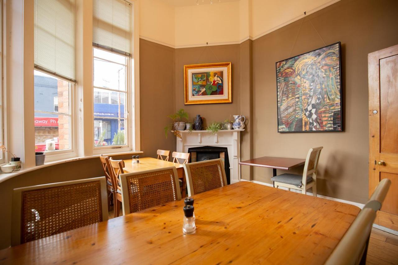 Assemblage Boutique Art B & B Χόμπαρτ Εξωτερικό φωτογραφία